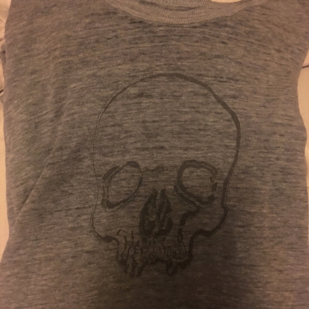 Grey Skull T Shirt.